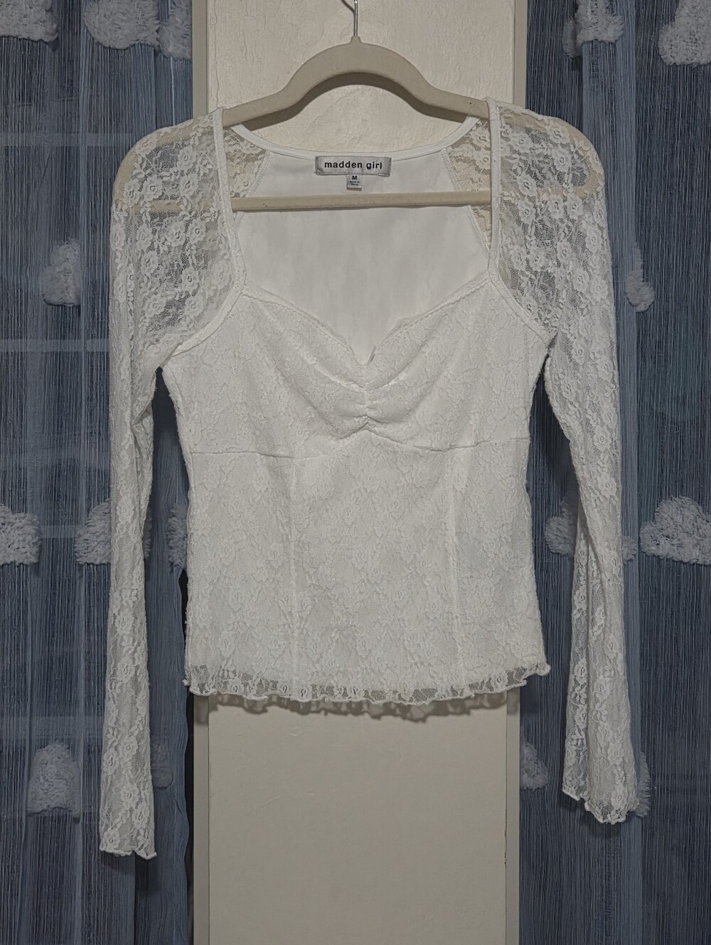 Madden Girl White Lace Long-Sleeve Top